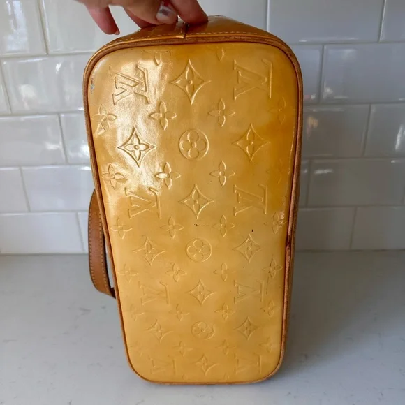 Authentic LV vernis bag! Th0919 - Picture 5 of 10